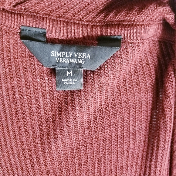 SIMPLY VERA VERA WANG TEXTURED RUCHED PLACKET BURGUNDY CARDIGAN SIZE MEDIUM - Picture 3 of 12